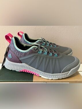 Muck Women’s Outscape Lace Up Neoprene Bootie - NIB